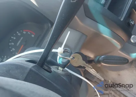 1998 Nissan Frontier Xe from USA, damaged, VIN 1N6DD21Y3WC354220